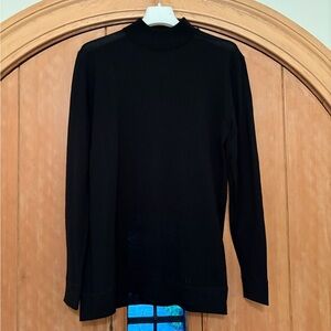 Everlane Mock Neck turtleneck, Small